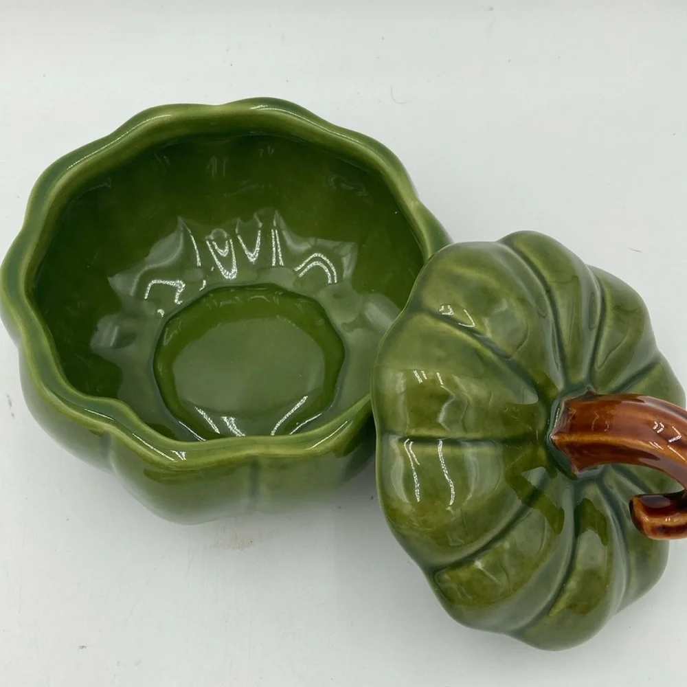 Williams Sonoma Autumn Harvest - Soup Tureen / Small Serving Bowl
